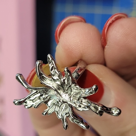 Splatter Silver Tone Ring - Picture 4 of 4